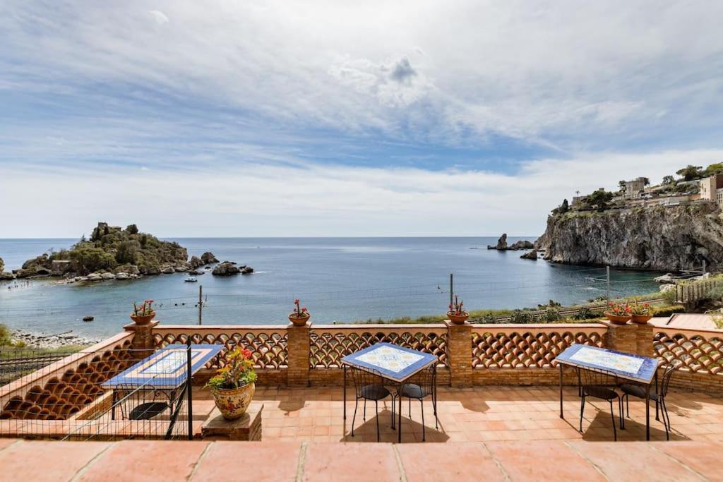 Isola Bella - Il Pescatore * Taormina