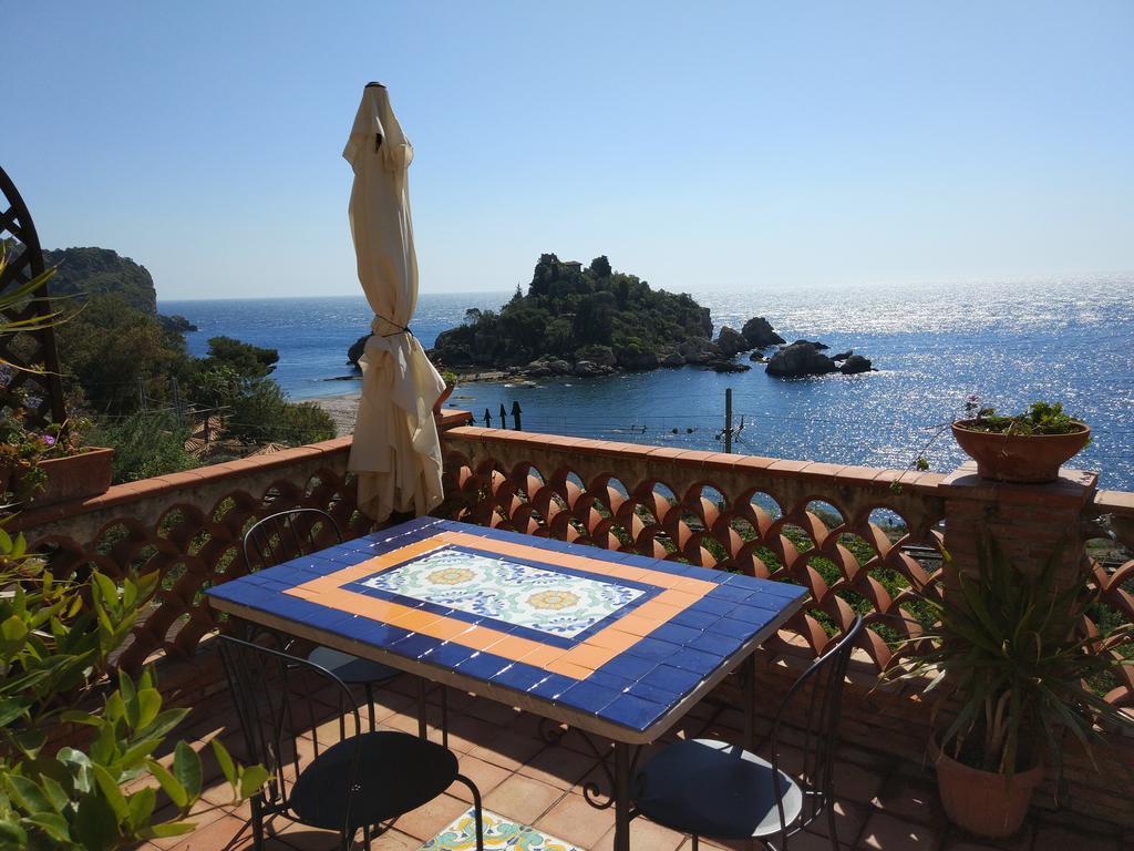 Isola Bella - Il Pescatore * Taormina